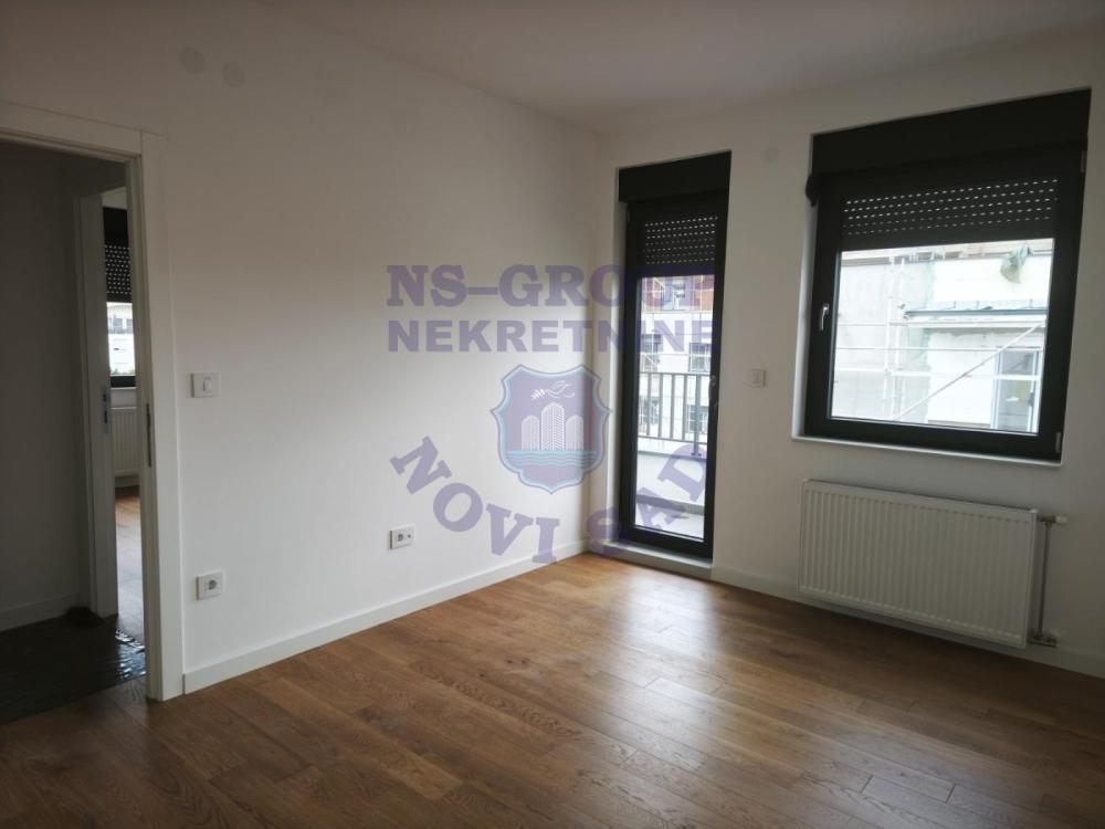 Glavna slika -Četvorosoban stan na prodaju, 87m2, 206.200€