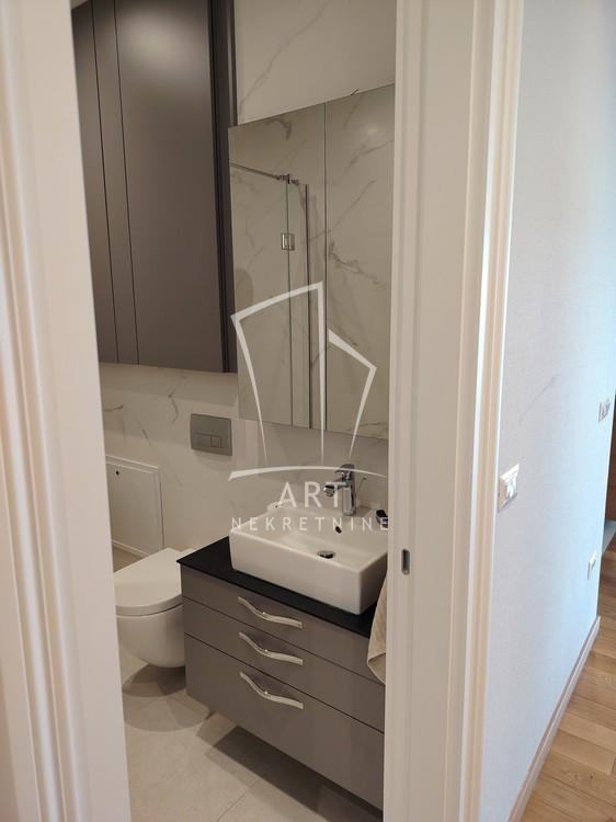 Slika 11 - Neznanog Junaka, Trosoban stan za izdavanje, 100m2, 2.000€