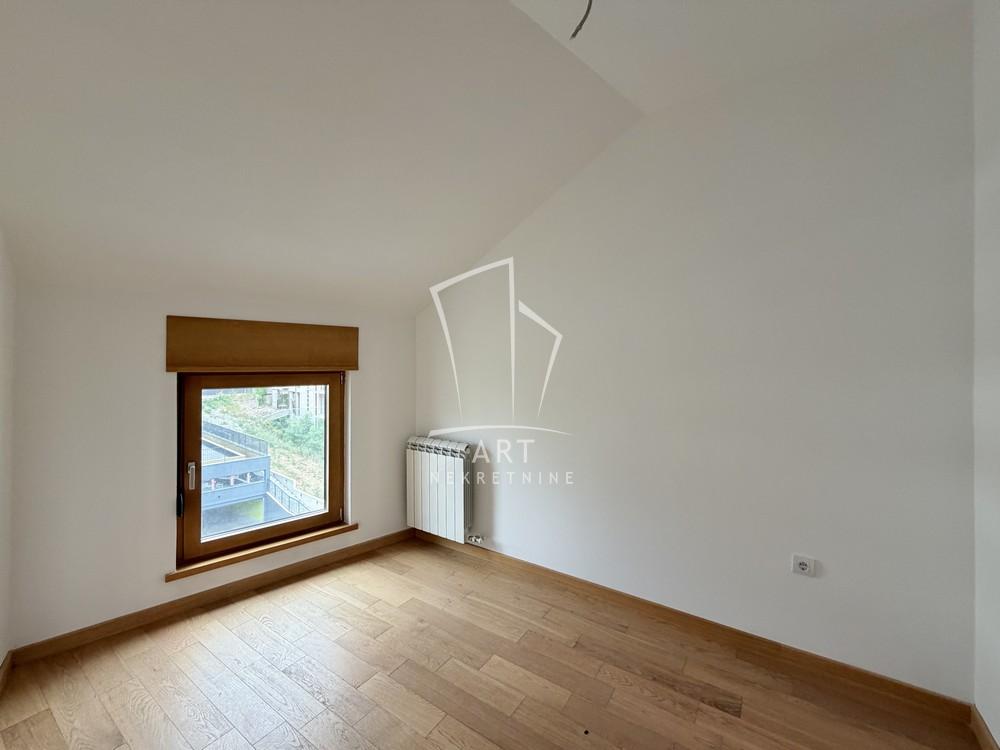 Slika 7 - Milisava Đurovića, Dvoiposoban stan na prodaju, 69m2, 252.176€