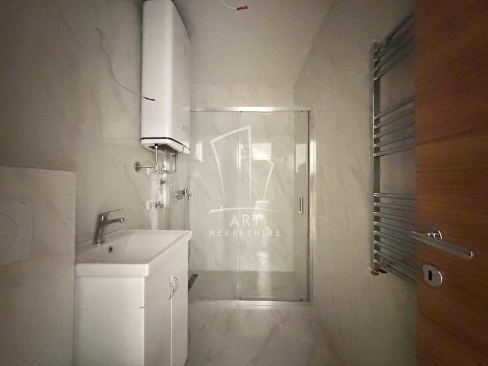 Slika 10 - Milisava Đurovića, Dvoiposoban stan na prodaju, 69m2, 252.176€