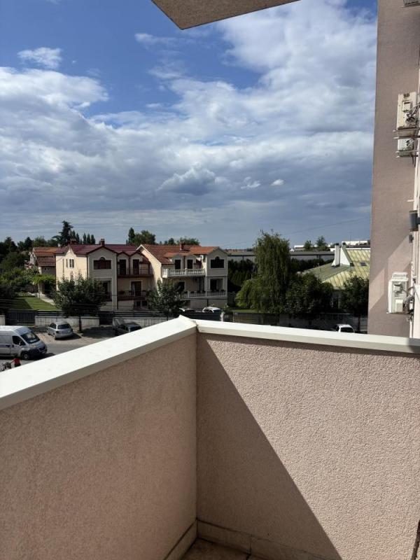 Slika 4 - Dobanovački Put, Jednoiposoban stan za izdavanje, 42m2, 400€