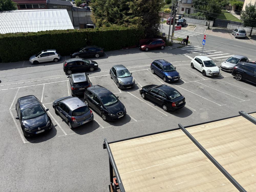 Slika 3 - Dobanovački Put, Jednoiposoban stan za izdavanje, 42m2, 400€