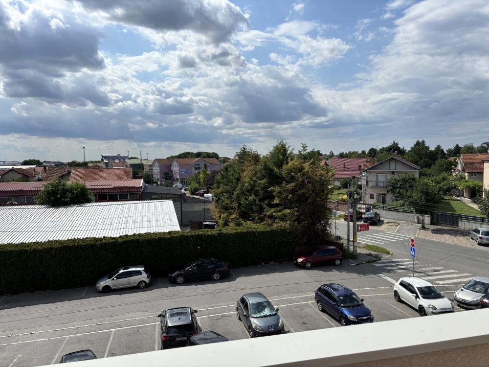 Slika 2 - Dobanovački Put, Jednoiposoban stan za izdavanje, 42m2, 400€