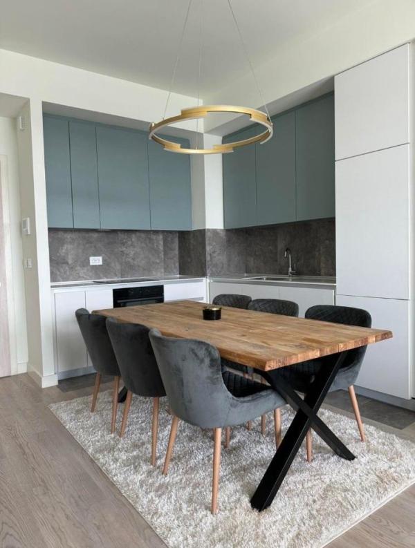 Slika 5 - Bulevar Vudroa Vilsona, Trosoban stan za izdavanje, 83m2, 1.700€