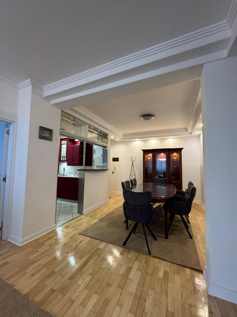 Slika 3 - Bulevar kneza Aleksandra Karađorđevića, Dvosoban stan za izdavanje, 120m2, 1.400€