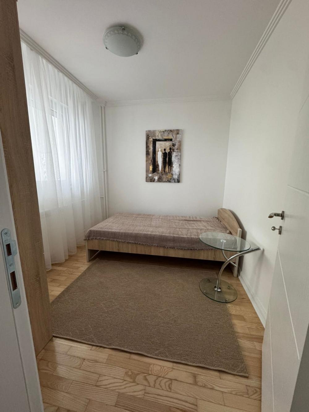 Slika 6 - Bulevar kneza Aleksandra Karađorđevića, Dvosoban stan za izdavanje, 120m2, 1.400€