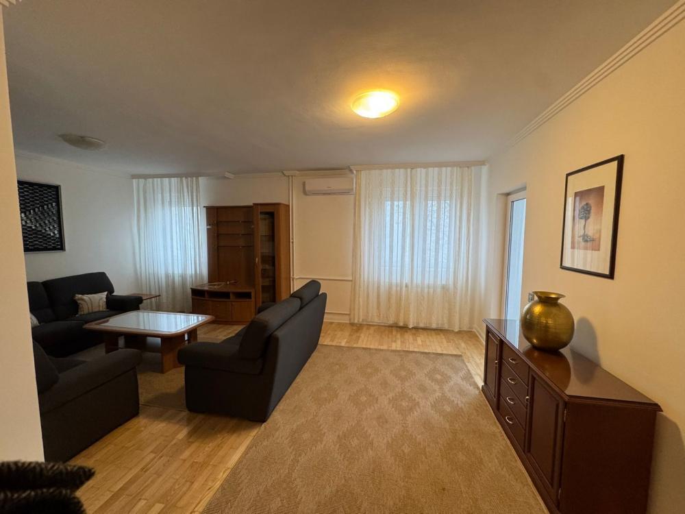 Glavna slika -Bulevar kneza Aleksandra Karađorđevića, Dvosoban stan za izdavanje, 120m2, 1.400€