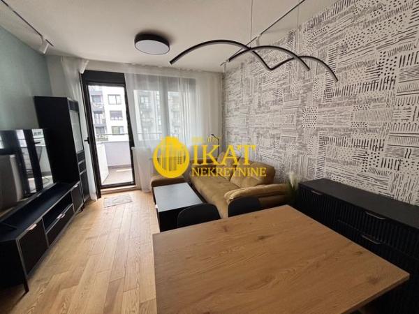 Slika 2 - Subotička, Dvoiposoban stan za izdavanje, 60m2, 900€
