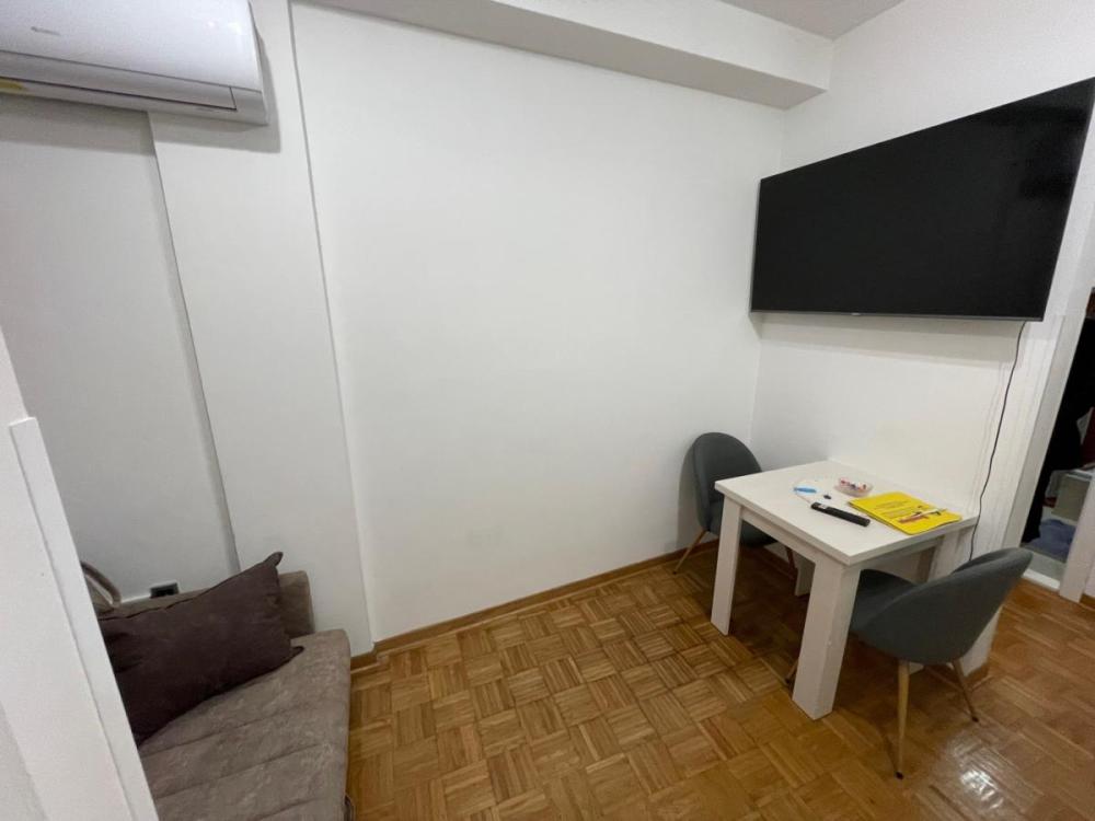 Slika 1 - Jednosoban stan za izdavanje, 22m2, 250€