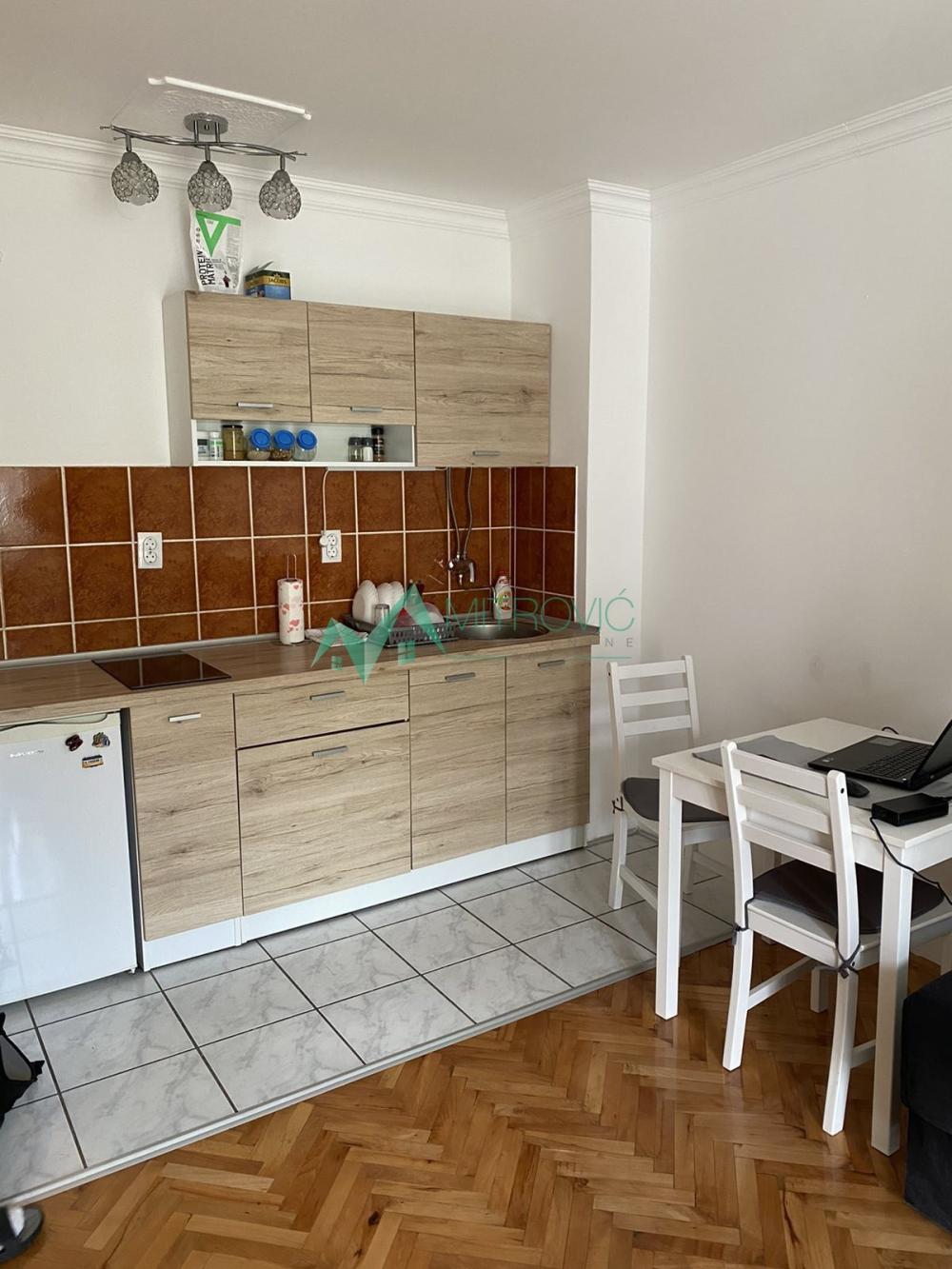 Slika 6 -  Stan za izdavanje, 27m2, 300€