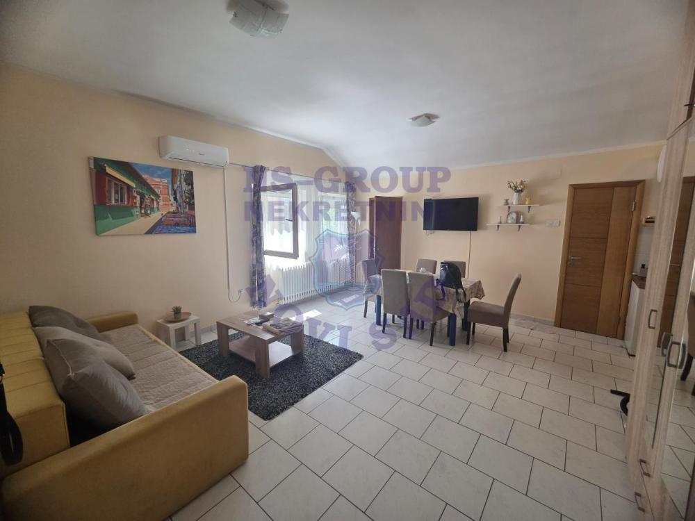 Glavna slika -Trosoban stan na prodaju, 50m2, 136.860€