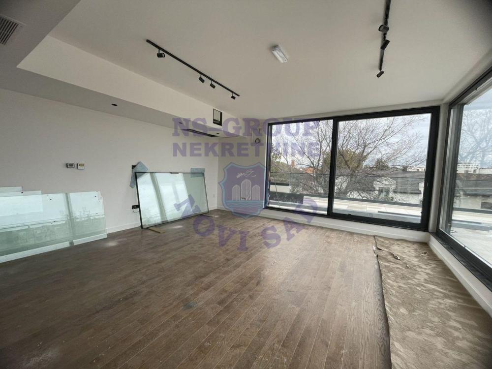 Glavna slika -Četvorosoban stan na prodaju, 430m2, 1.019.700€