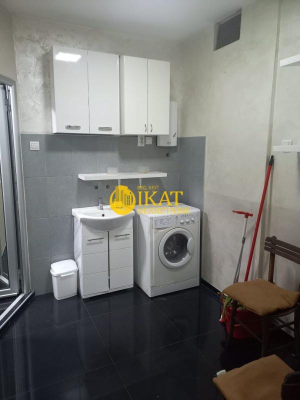 Slika 3 - Gospodar Jovanova,  Lokal za izdavanje, 39m2, 1.000€