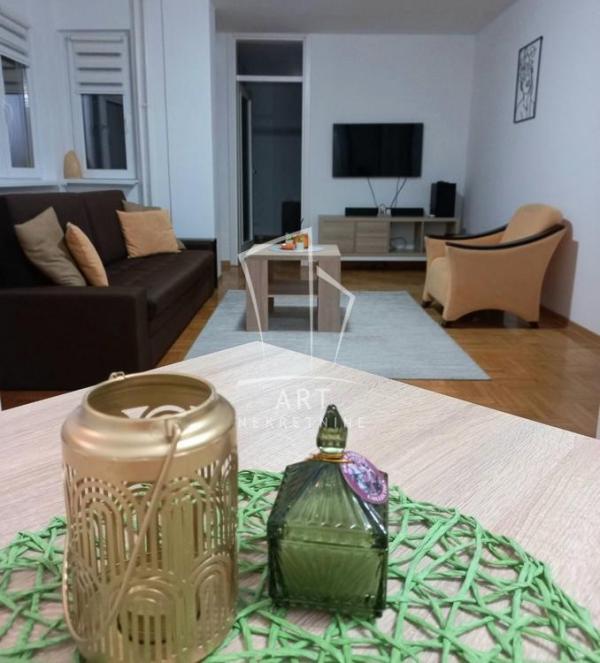 Slika 1 - Jurija Gagarina, Dvosoban stan za izdavanje, 56m2, 650€
