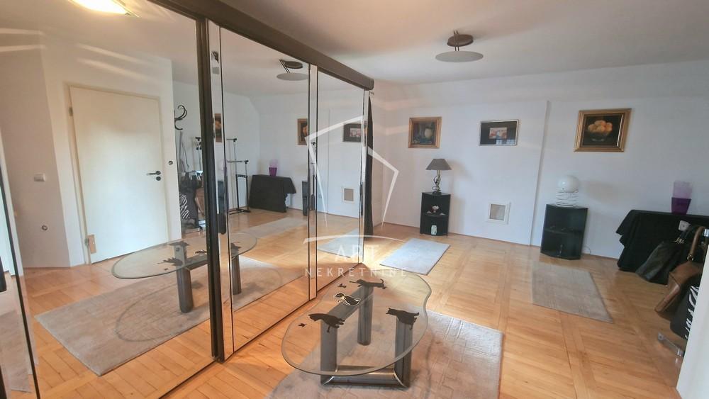 Slika 1 - Laze Jovanovića Porcija, Dvosoban stan za izdavanje, 110m2, 1.000€