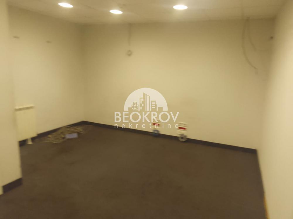 Slika 5 - Bulevar Kralja Aleksandra,  Lokal za izdavanje, 377m2, 7.000€