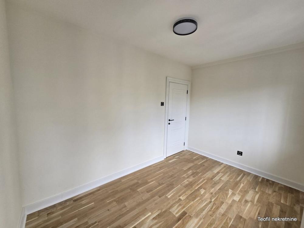 Slika 10 - Sime Igumanova, Trosoban stan na prodaju, 75m2, 298.900€