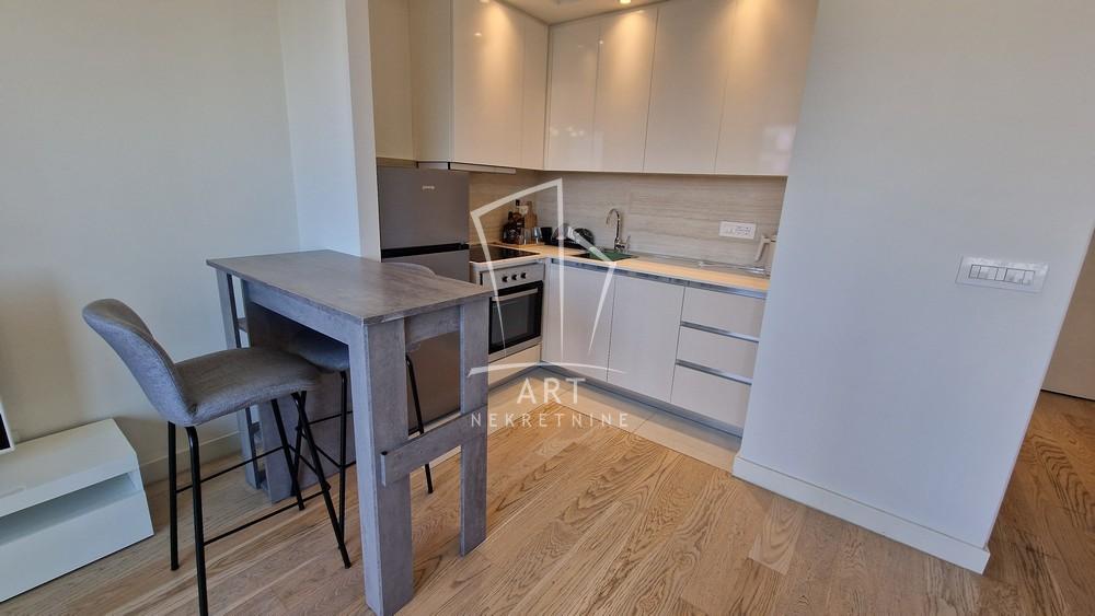 Slika 5 - Bulevar Vudroa Vilsona, Jednosoban stan za izdavanje, 35m2, 850€