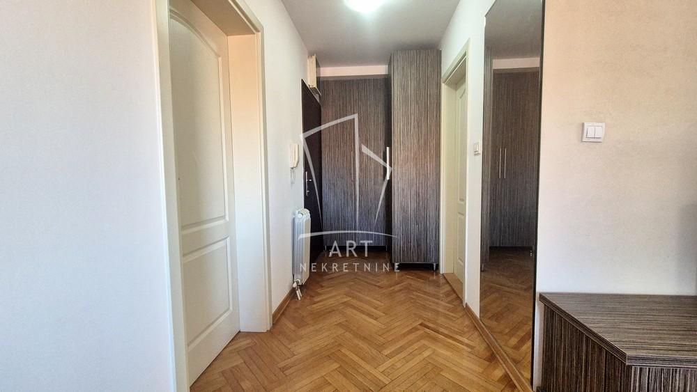 Slika 10 - Nevenke Urbanove, Dvosoban stan za izdavanje, 45m2, 450€