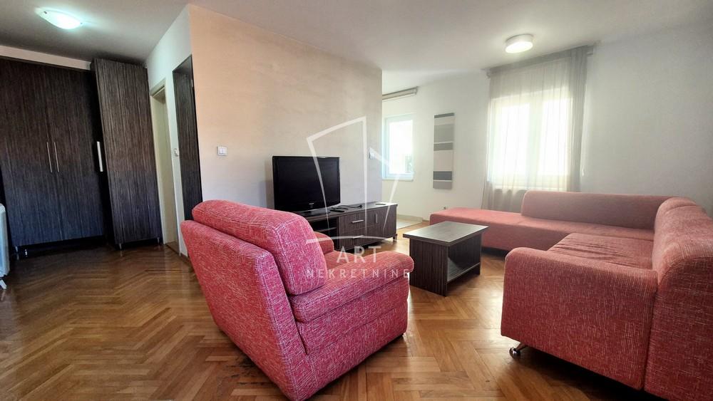 Slika 2 - Nevenke Urbanove, Dvosoban stan za izdavanje, 45m2, 450€