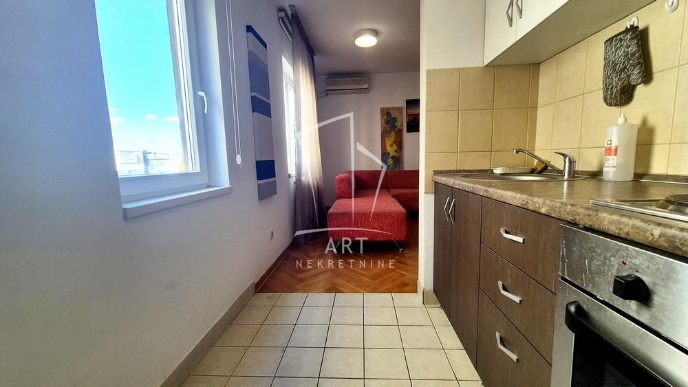 Slika 3 - Nevenke Urbanove, Dvosoban stan za izdavanje, 45m2, 450€