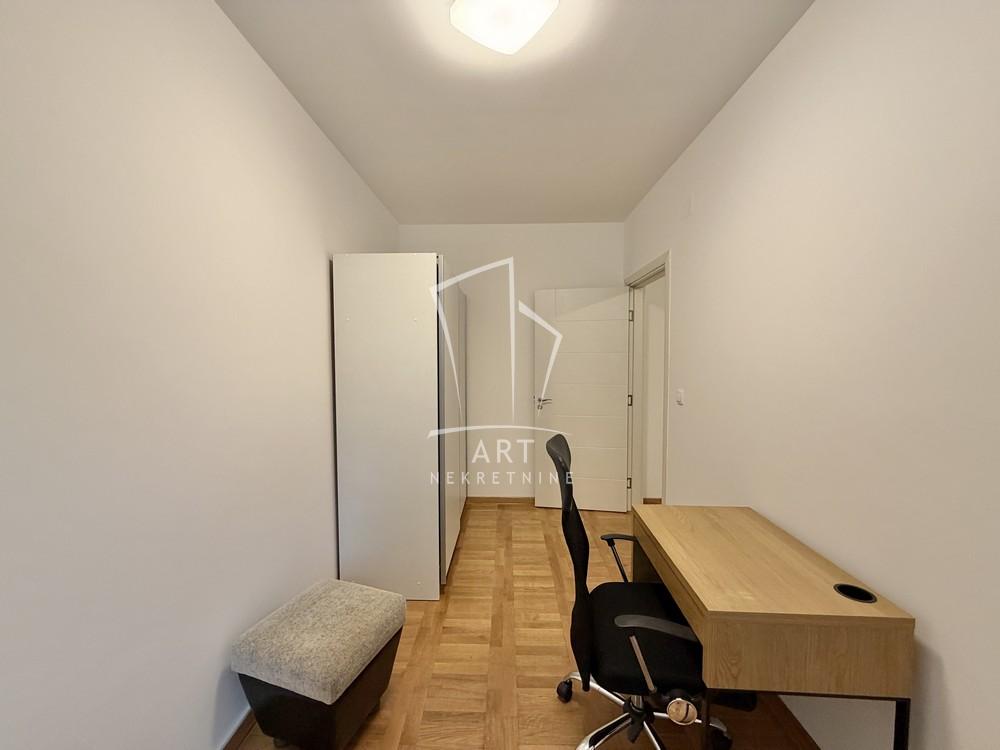 Slika 7 - Rada Neimara, Dvoiposoban stan za izdavanje, 42m2, 650€