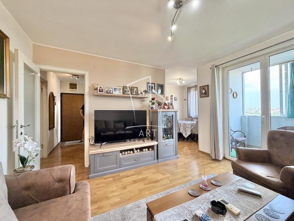 Slika 1 - Vojvode Stepe, Trosoban stan na prodaju, 92m2, 330.000€