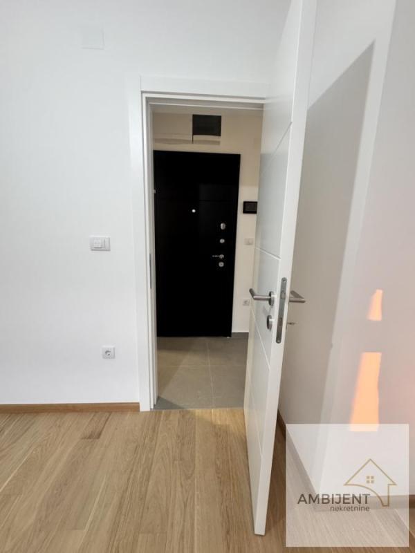 Slika 8 - Jednoiposoban stan na prodaju, 40m2, 115.000€