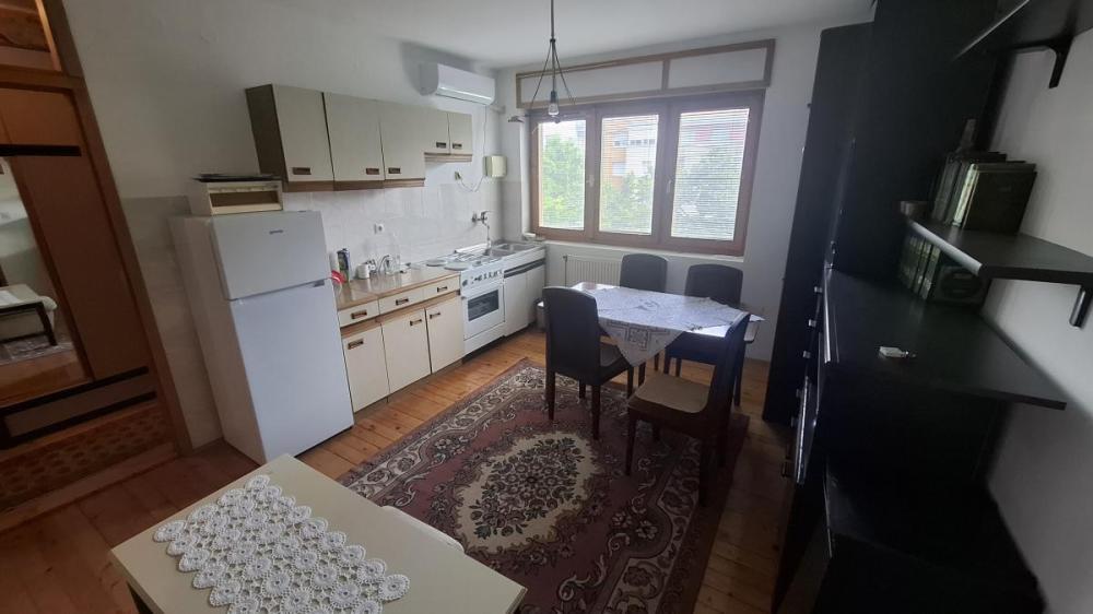 Glavna slika -Jednoiposoban stan za izdavanje, 47m2, 350€