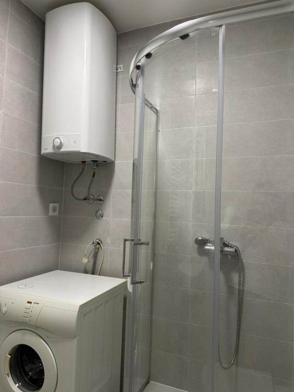 Slika 9 - Dvosoban stan za izdavanje, 42m2, 500€