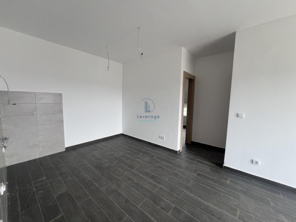 Slika 6 - Smederevski put, Trosoban stan na prodaju, 71m2, 127.800€