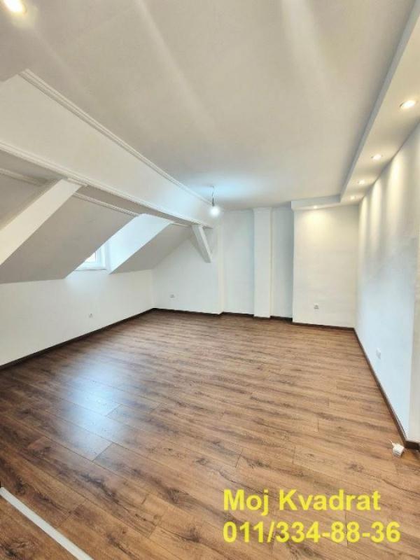 Glavna slika -Dvoiposoban stan na prodaju, 78m2, 320.000€