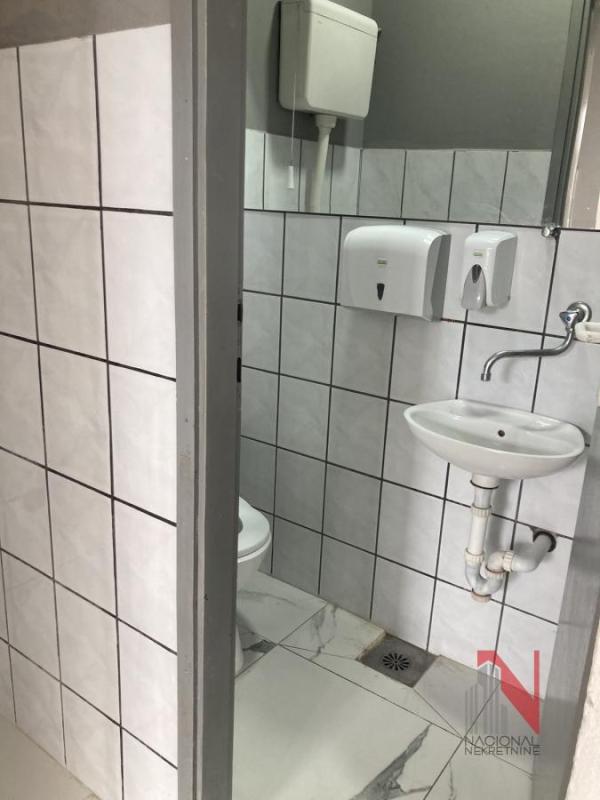 Slika 1 - BRANISLAVA BOROTE,  Lokal za izdavanje, 38m2, 380€