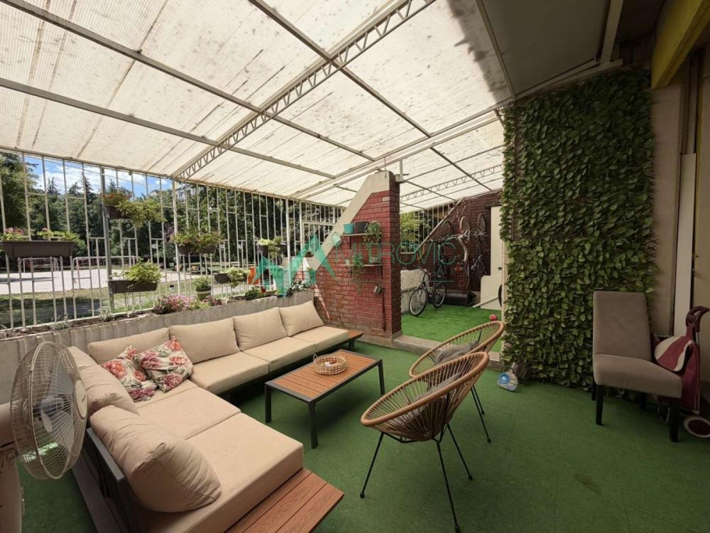 Slika 1 - Četvorosoban stan na prodaju, 80m2, 245.000€