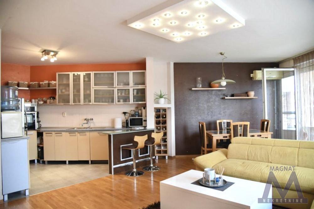Slika 1 - Petosoban stan na prodaju, 131m2, 267.800€
