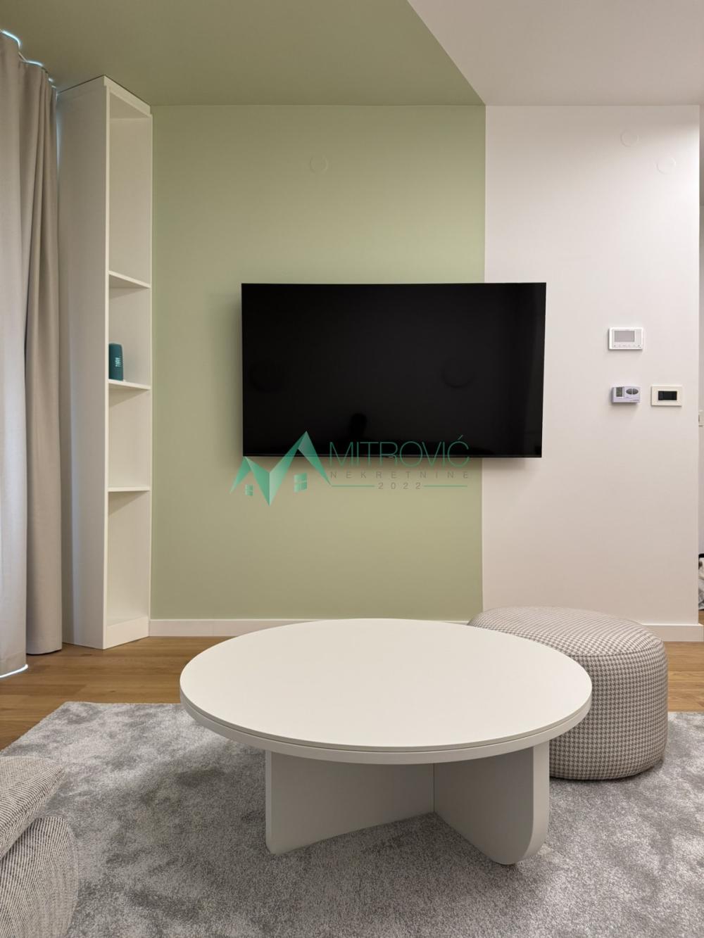 Slika 2 - Dvosoban stan za izdavanje, 49m2, 800€