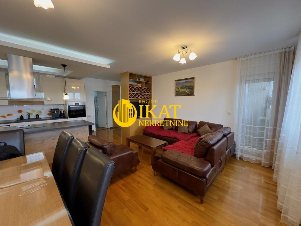 Slika 4 - Đevđelijska, Troiposoban stan na prodaju, 110m2, 418.000€