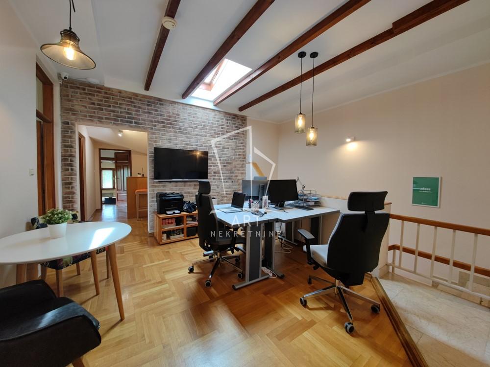Slika 9 - Ružićeva, Petosoban stan za izdavanje, 171m2, 1.800€