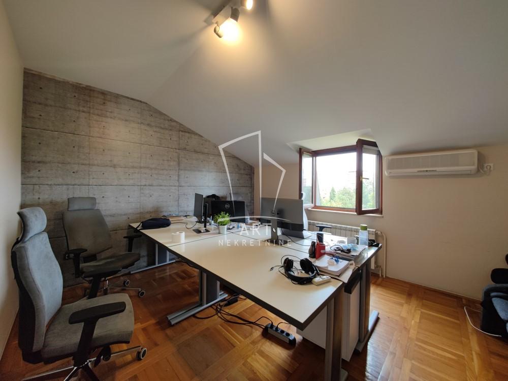 Slika 7 - Ružićeva, Petosoban stan za izdavanje, 171m2, 1.800€