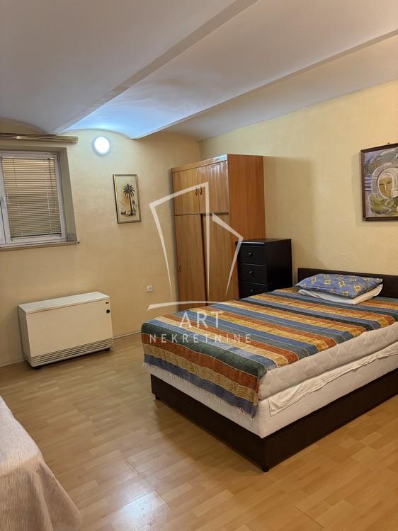Slika 4 - Nemanjina, Dvosoban stan za izdavanje, 62m2, 680€