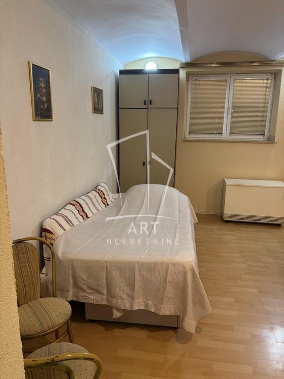 Slika 6 - Nemanjina, Dvosoban stan za izdavanje, 62m2, 680€