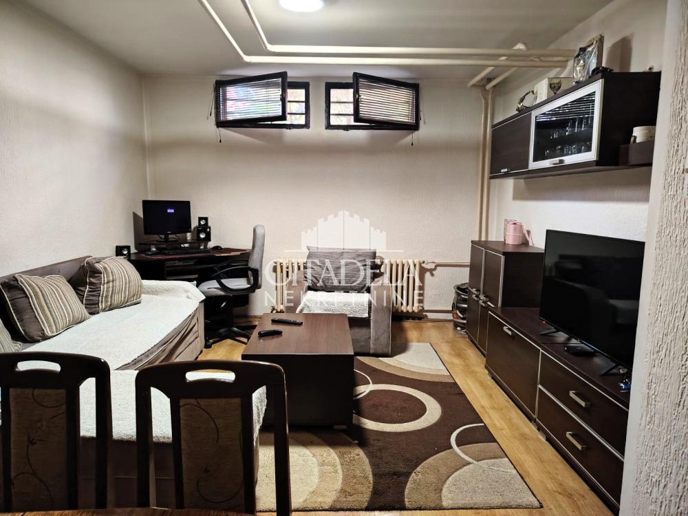 Glavna slika -Dr Ivana Ribara, Dvoiposoban stan na prodaju, 48m2, 105.000€