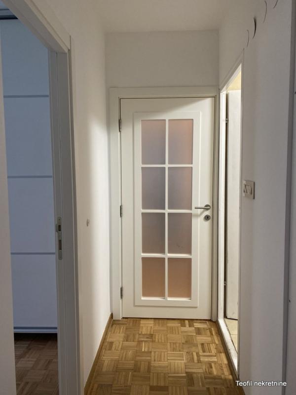 Slika 2 - Ljubinke Bobić, Četvorosoban stan za izdavanje, 87m2, 1.000€