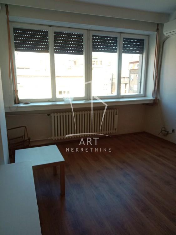Slika 1 - Deligradska, Jednosoban stan za izdavanje, 35m2, 500€