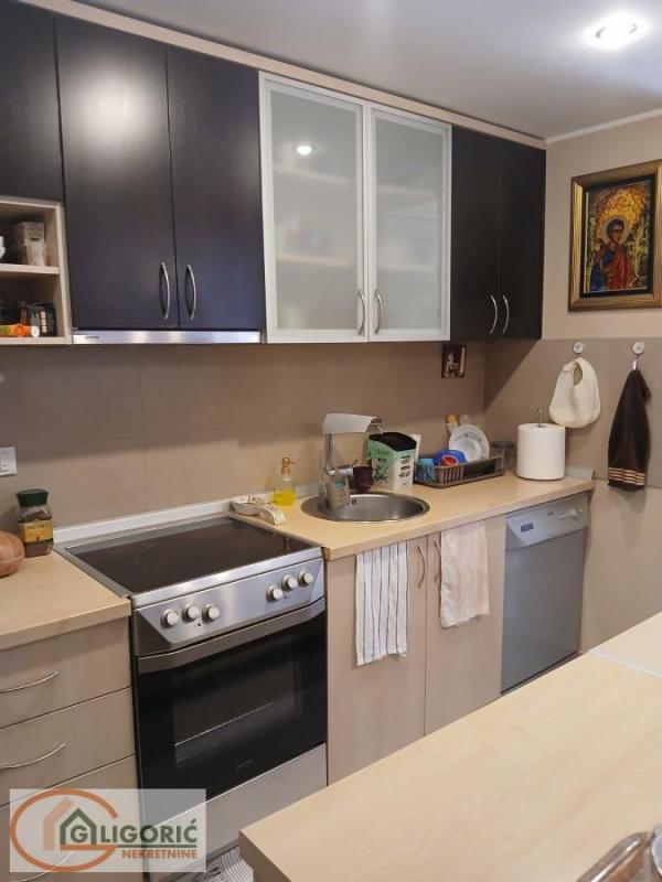 Slika 4 - Poenkareova, Trosoban stan na prodaju, 75m2, 259.900€