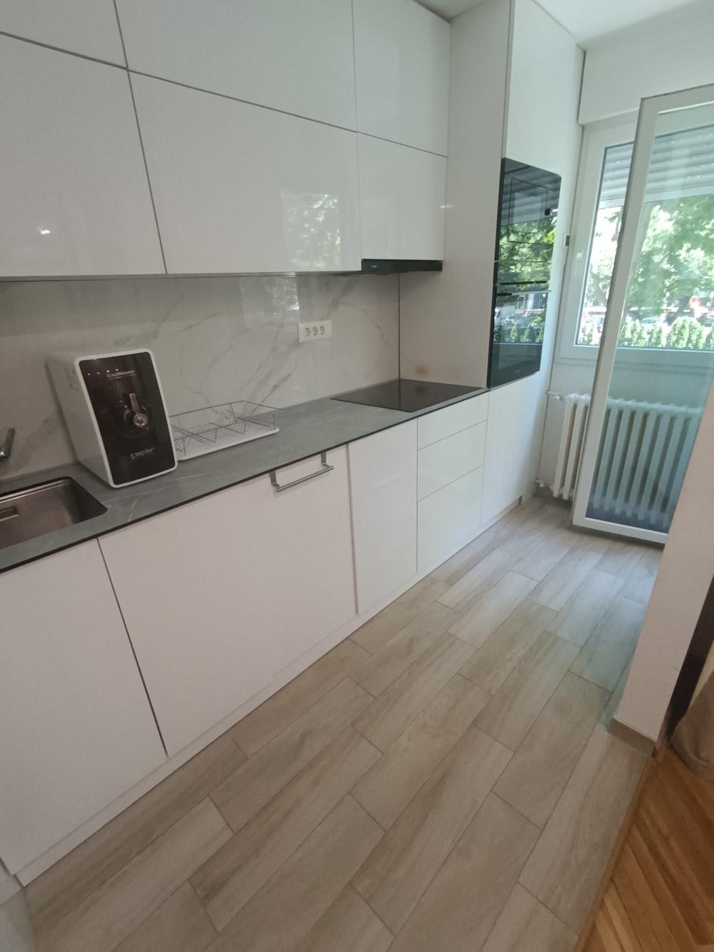 Slika 2 - Dvoiposoban stan za izdavanje, 72m2, 500€