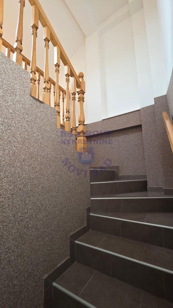 Slika 9 - Četvorosoban stan na prodaju, 96m2, 185.000€