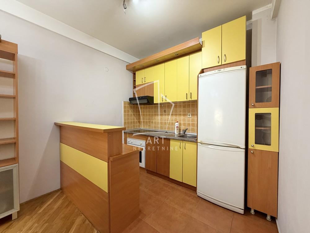 Slika 5 - Prvomajska, Dvoiposoban stan za izdavanje, 83m2, 600€