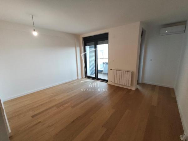 Glavna slika oglasa 406423