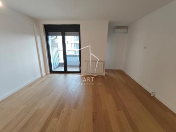 Slika 1 - Ustanička, Trosoban stan za izdavanje, 56m2, 900€